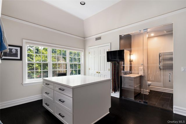 17 Great Hill Farms Road, Bedford, NY 10506