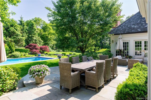 17 Great Hill Farms Road, Bedford, NY 10506