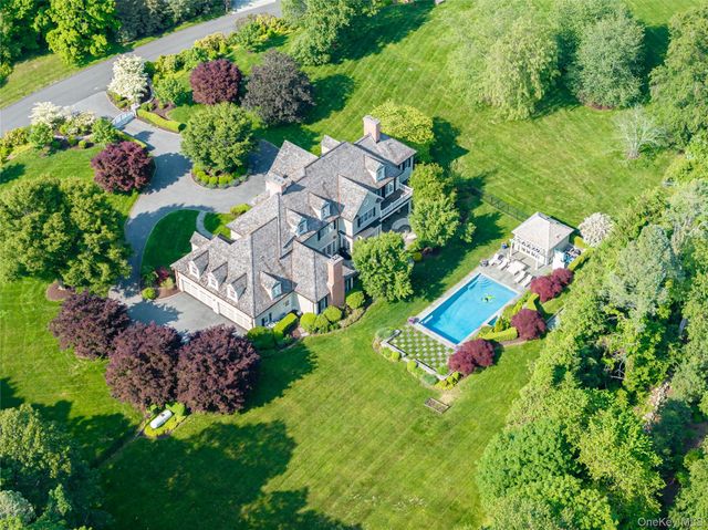 17 Great Hill Farms Road, Bedford, NY 10506