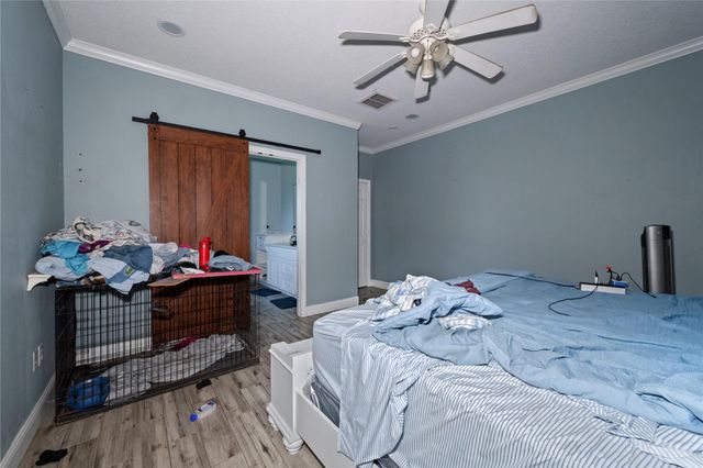 5110 Lakeshore Drive, Willis, TX 77318