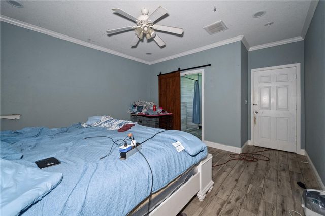 5110 Lakeshore Drive, Willis, TX 77318
