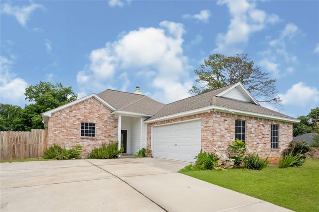 5110 Lakeshore Drive, Willis, TX 77318