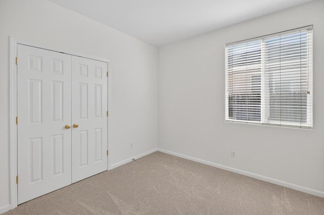 9666 Iris Meadow Way, Elk Grove, CA 95757