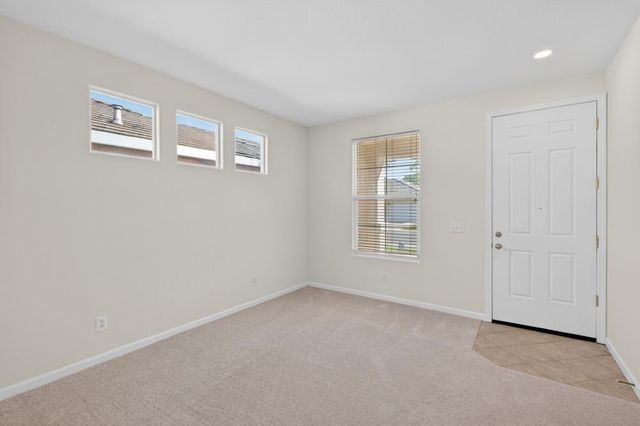 9666 Iris Meadow Way, Elk Grove, CA 95757