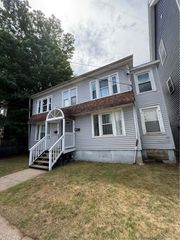 28 Compton Street 1, New Haven, CT 06511