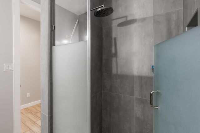 328 Camino Siete Road SW, Albuquerque, NM 87105