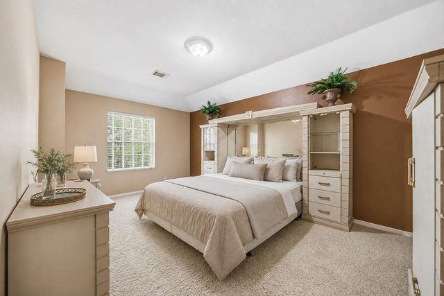 7610 Guinevere Drive, Sugar Land, TX 77479