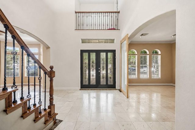 7610 Guinevere Drive, Sugar Land, TX 77479