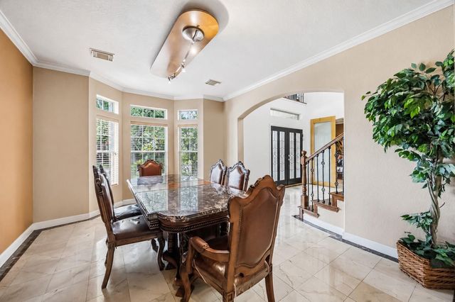7610 Guinevere Drive, Sugar Land, TX 77479