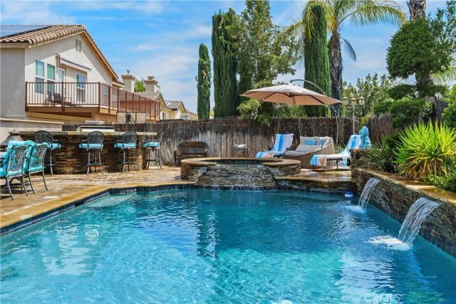 23422 Camino Terraza, Corona, CA 92883