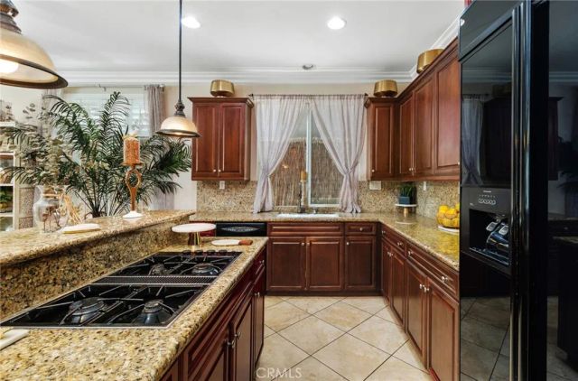 23422 Camino Terraza, Corona, CA 92883