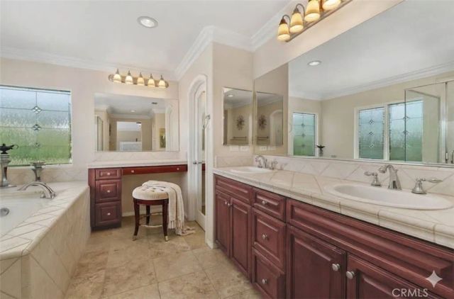 23422 Camino Terraza, Corona, CA 92883