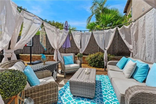 23422 Camino Terraza, Corona, CA 92883