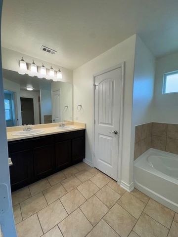 5511 TOLEDO FARM, San Antonio, TX 78222