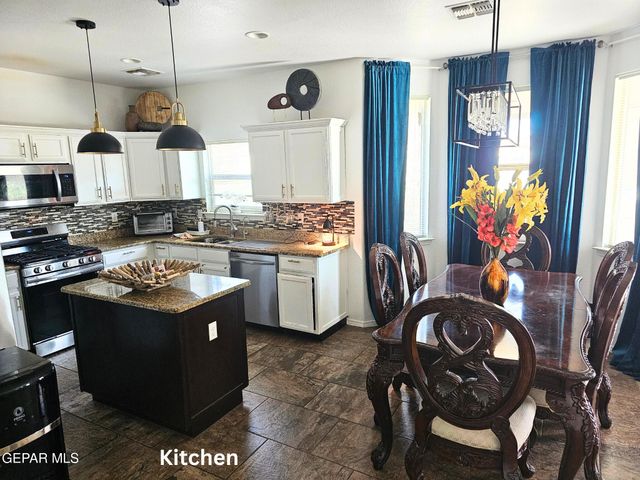 14446 JASMIN MARIBEL Drive, El Paso, TX 79938