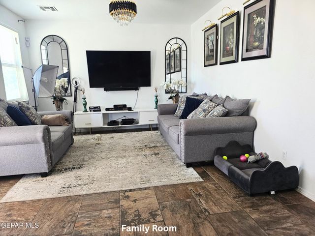 14446 JASMIN MARIBEL Drive, El Paso, TX 79938