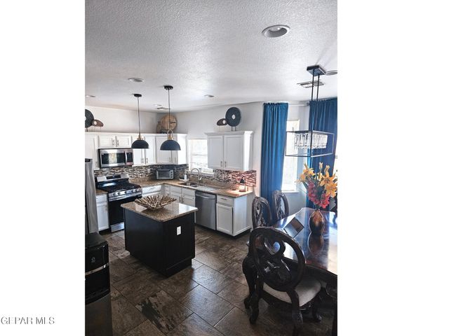 14446 JASMIN MARIBEL Drive, El Paso, TX 79938
