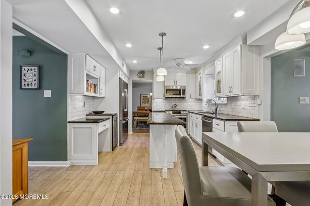 21 Appletree Road, Howell, NJ 07731