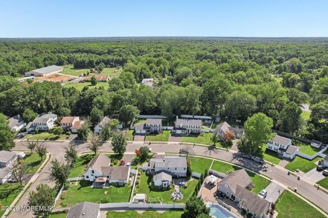 21 Appletree Road, Howell, NJ 07731