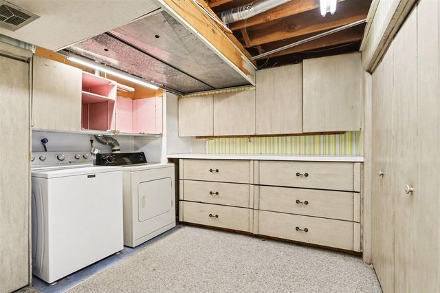 722 Grandmarais Avenue, Portage, MI 49024