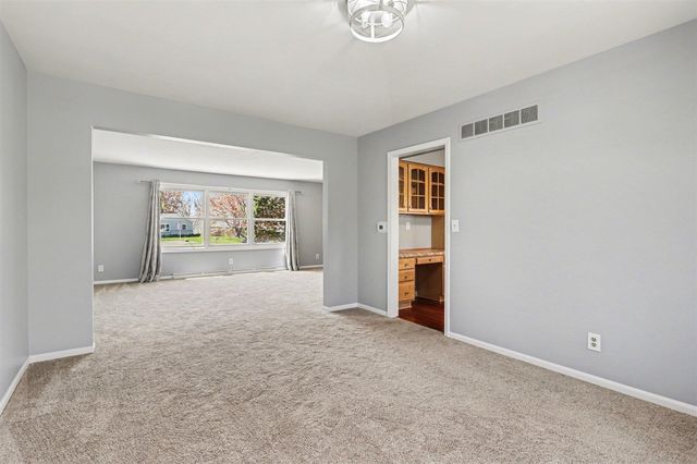 722 Grandmarais Avenue, Portage, MI 49024