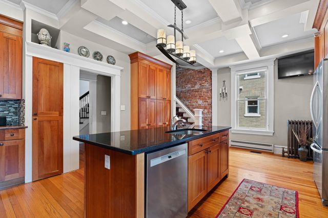 64 Miami Avenue, Columbus, OH 43203