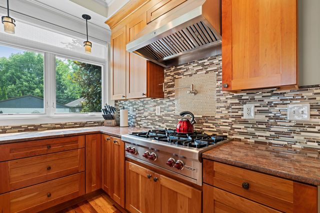 64 Miami Avenue, Columbus, OH 43203