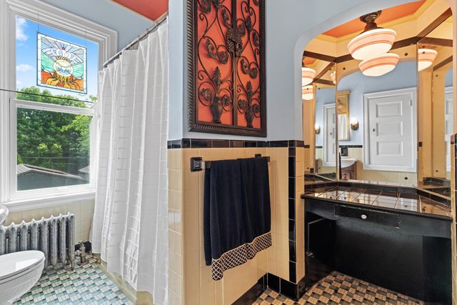 64 Miami Avenue, Columbus, OH 43203