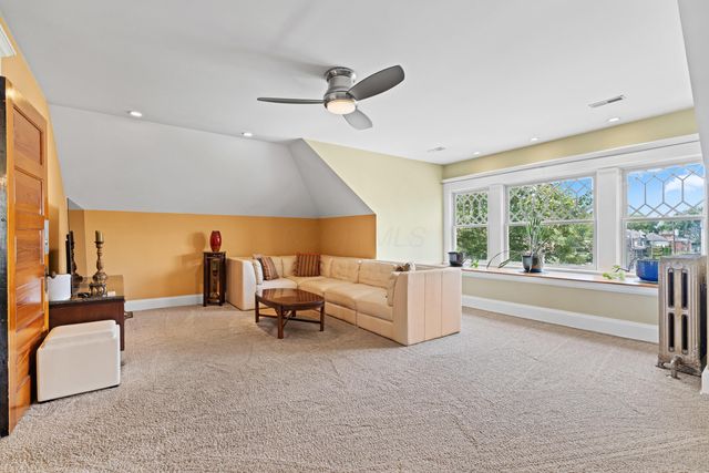 64 Miami Avenue, Columbus, OH 43203