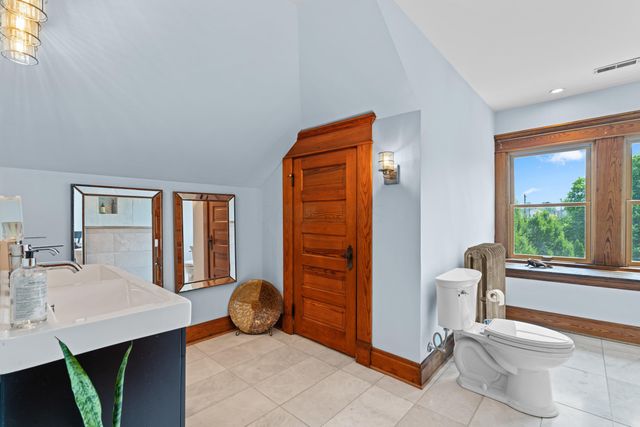 64 Miami Avenue, Columbus, OH 43203