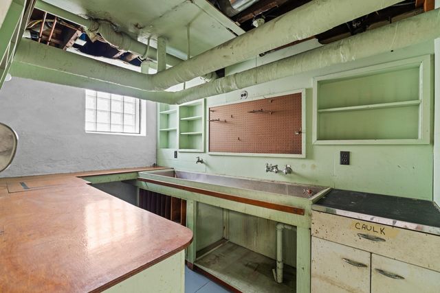 64 Miami Avenue, Columbus, OH 43203