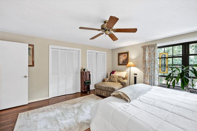 195 Falmouth Rd 2D, Mashpee, MA 02649