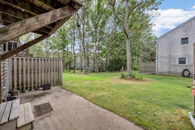 195 Falmouth Rd 2D, Mashpee, MA 02649
