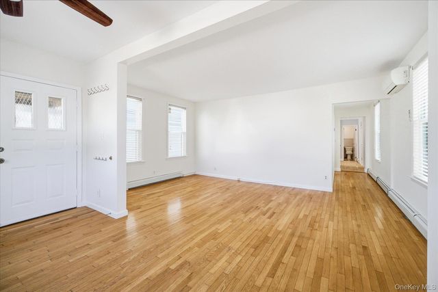 420 W. Hudson St., Long Beach, NY 11561