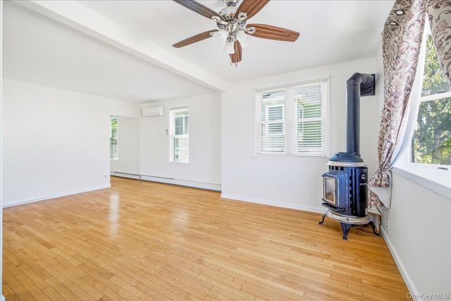 420 W. Hudson St., Long Beach, NY 11561