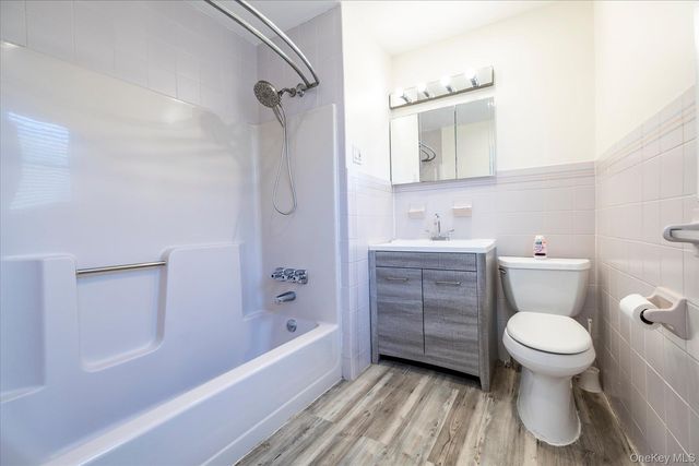 420 W. Hudson St., Long Beach, NY 11561