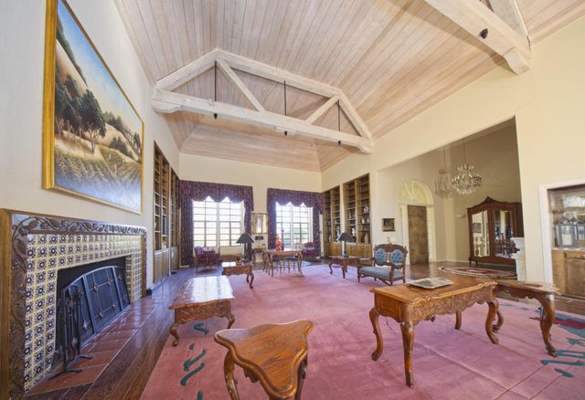 20540 Shenandoah School Road, Plymouth, CA 95669