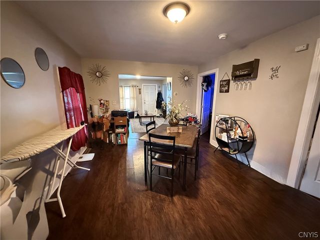 208 West Yates Street, Dewitt, NY 13057
