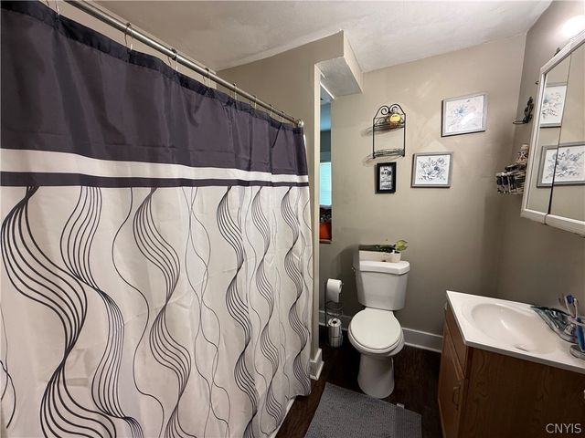 208 West Yates Street, Dewitt, NY 13057