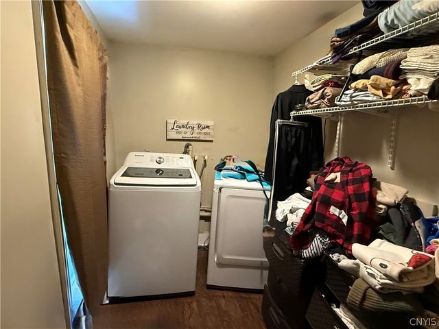 208 West Yates Street, Dewitt, NY 13057