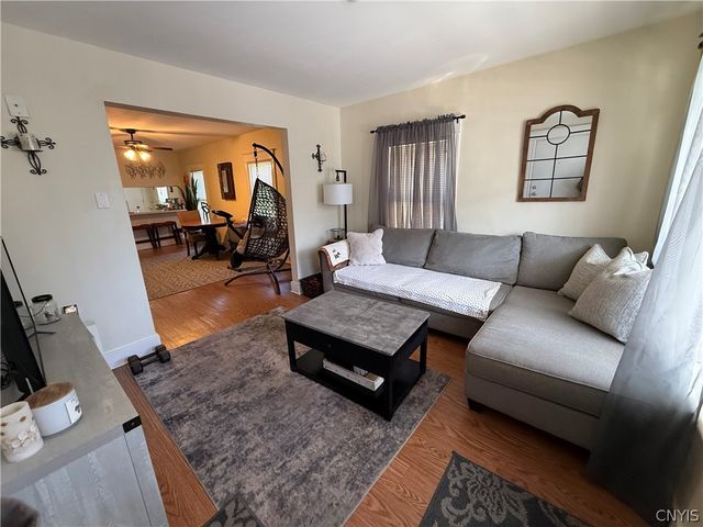 208 West Yates Street, Dewitt, NY 13057