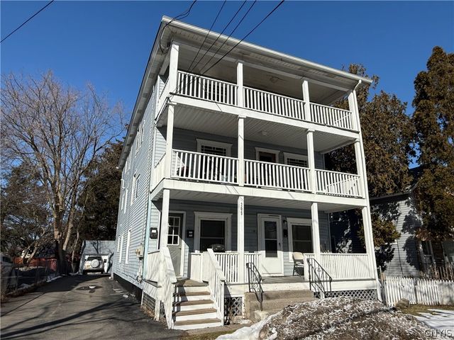 208 West Yates Street, Dewitt, NY 13057