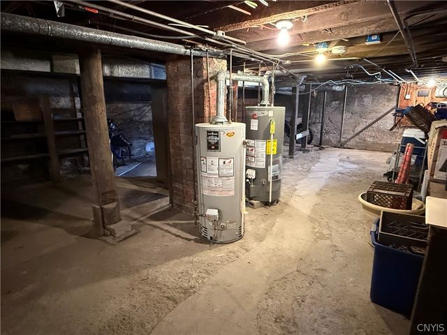 208 West Yates Street, Dewitt, NY 13057