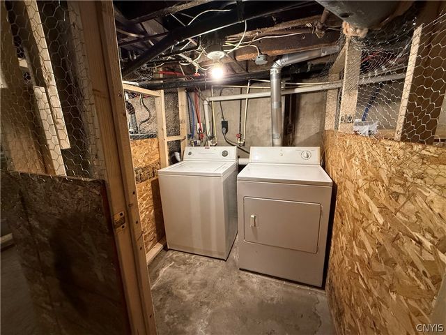 208 West Yates Street, Dewitt, NY 13057