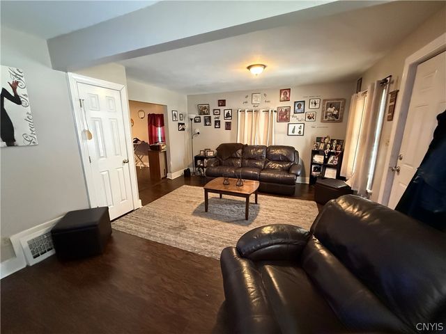 208 West Yates Street, Dewitt, NY 13057