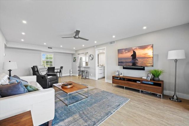 1025 Sugar Sands Boulevard 261, Riviera Beach, FL 33404