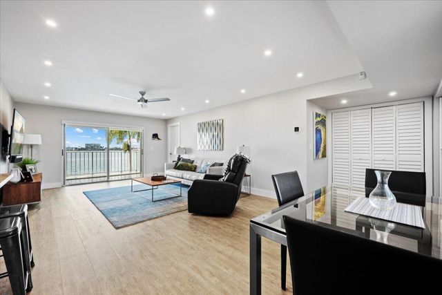 1025 Sugar Sands Boulevard 261, Riviera Beach, FL 33404