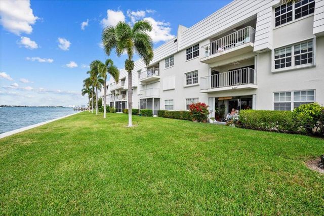 1025 Sugar Sands Boulevard 261, Riviera Beach, FL 33404