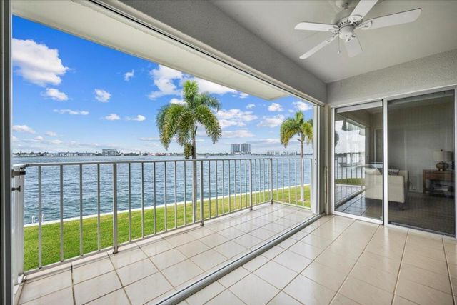 1025 Sugar Sands Boulevard 261, Riviera Beach, FL 33404