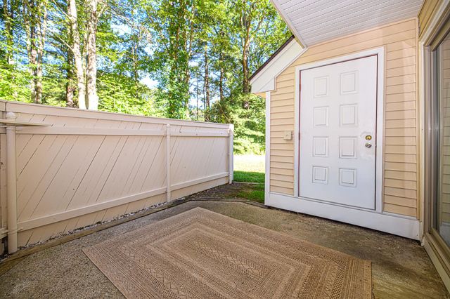 3 Franklin Heights, Rochester, NH 03867